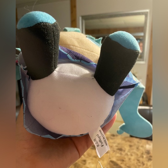 Hatsune Miku Vocaloid Kyurumaru 2022 Sitting Plush Japan - Picture 7 of 16